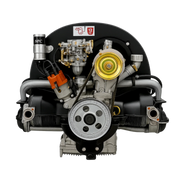 Luftgekühlter Volkswagen Typ-1 Motor mit schwarzen Kühlhauben, silbernen und goldenen Details, orange Zündverteiler